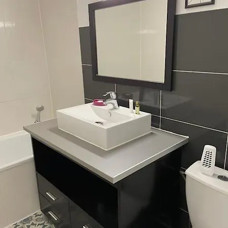 Apartment En Bord De